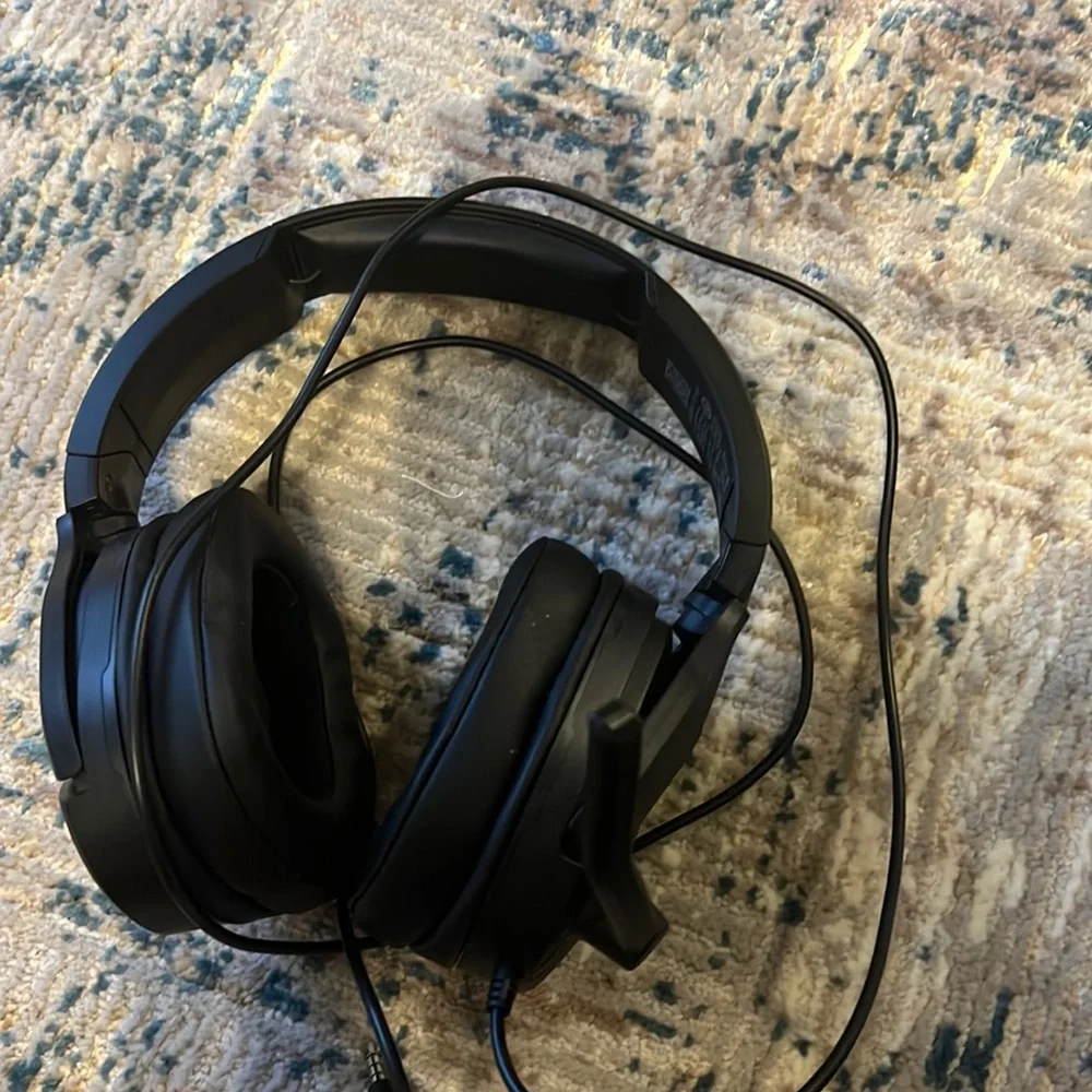 Gaming headphones